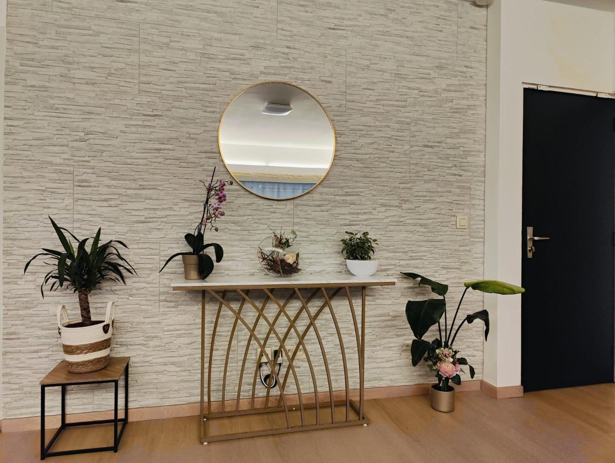Bright & Cozy Appartment In Brussel Buitenkant foto