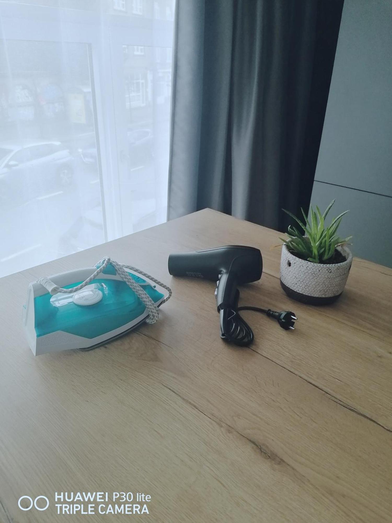 Bright & Cozy Appartment In Brussel Buitenkant foto